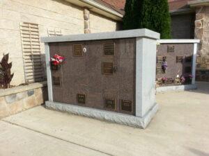 Image of a grave marker on Tegeler's website