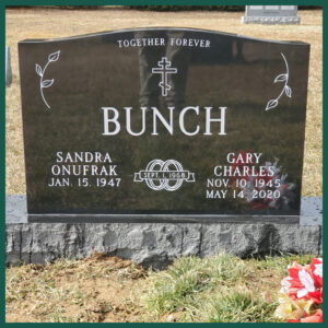 Image of a grave monument on Tegeler's website