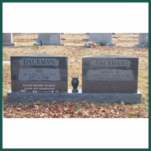 Image of a grave monument on Tegeler's website