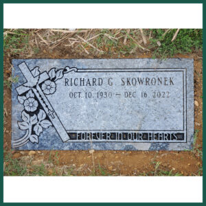 Skowroneck Image of a flat headstone
