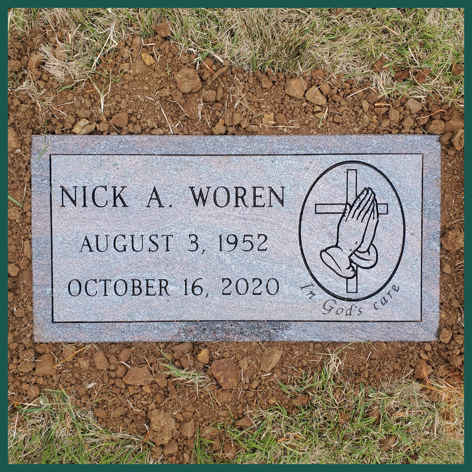 Image of a flat headstone