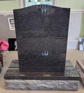 VEGA BLUE SINGLE MONUMENT