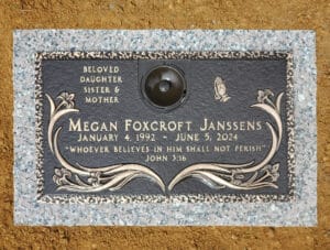 Bronze marker image