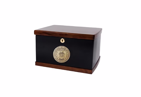 HARDWOOD COURAGE CHEST URN